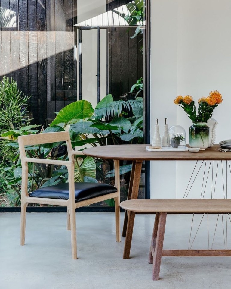 E7F8B48A FAB1 4BDE B11D C3DAF6AE3C96 768x959